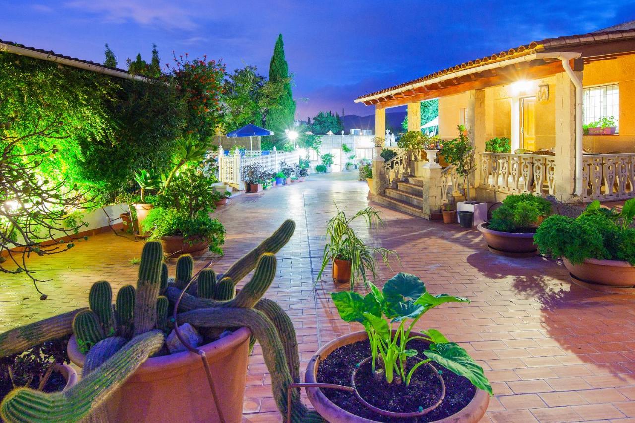 VillaBlanca Sant Rafel de sa Creu Esterno foto