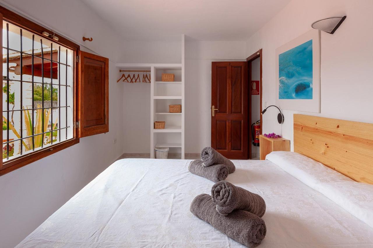 VillaBlanca Sant Rafel de sa Creu Esterno foto